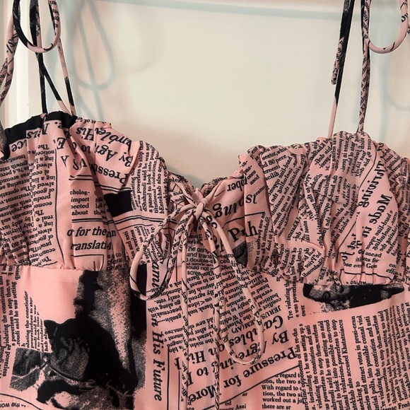 newspaper print mini dress - Picture 2 of 5